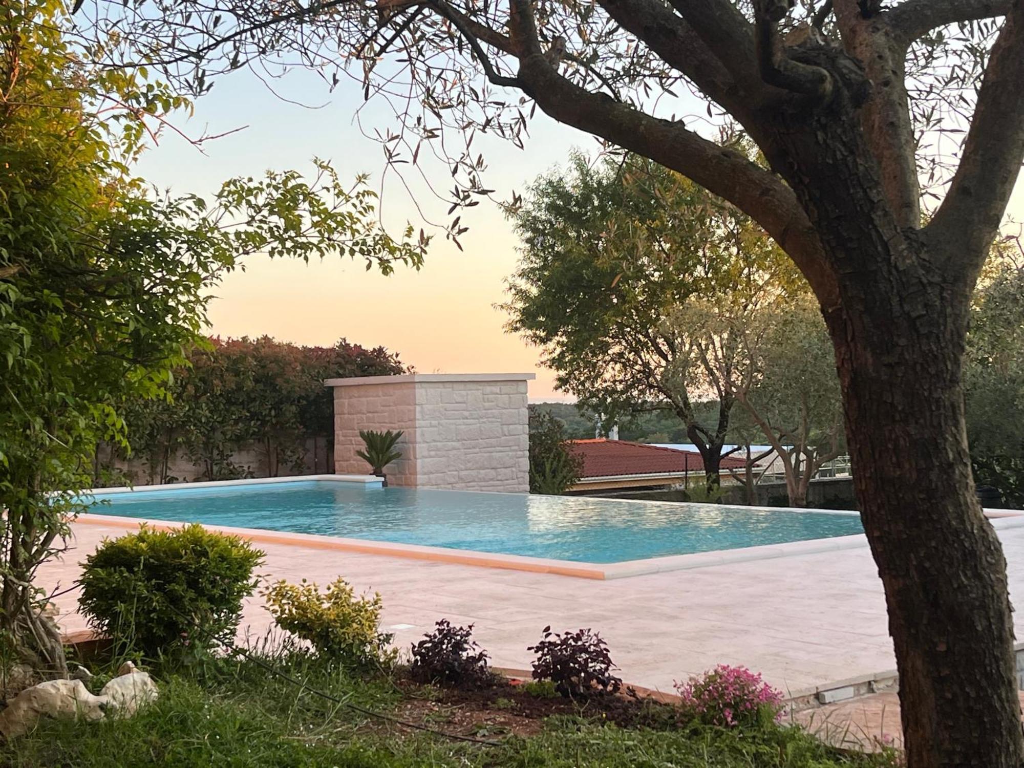 Apartments Fra & Mar With Swimming Pool In 2025 Sorici Luaran gambar