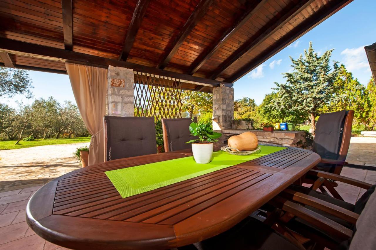 Apartments Fra & Mar With Swimming Pool In 2025 Sorici Luaran gambar